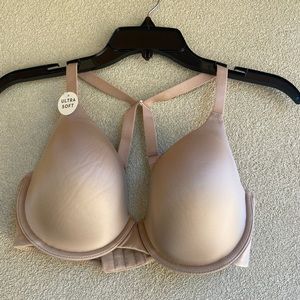 B’temp’t Bra size 34DD, NEW. Ultra soft